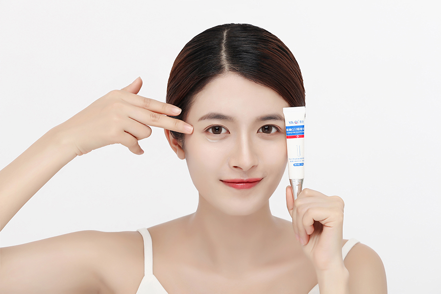 雅奇辅酶Q10眼精华霜.png